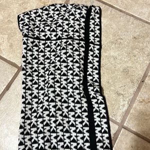 Michael Kors neck wrap
